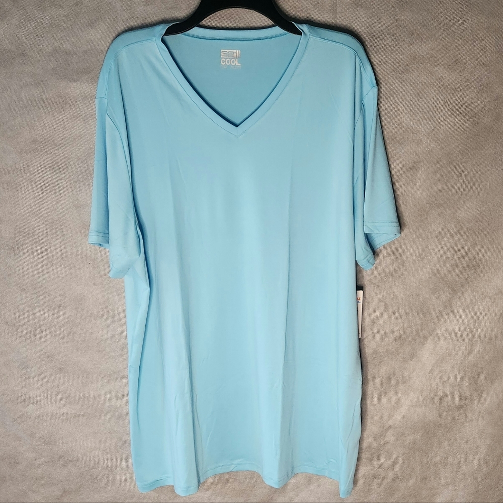 32° Degrees Cool Men's V-Neckline T-Shirt Designed For Ultimate Comfort